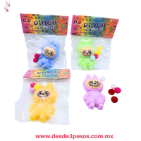 Squishi LABUBU decorado con pompones en colores pástel 10 x 7 cm. UQ-J011-31