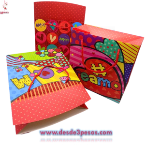 Bolsa de Regalo en forma de caja CHICA, decorada de San Valentín con Diseños Diamantados 21 x 28 cm.
