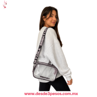 Bolso Rectangular Transparente Con Correa Ancha en colores 21 x 15 cm N-574