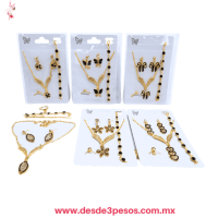 Conjunto de joyería incluye un collar, pulsera, aretes y anillo con cristales negros y zirconias brillantes XH7937