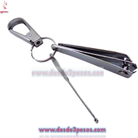 Corta UÃ±as Llavero con Imagen recubierta de Silicon incluye Cuchara Limpiadora de Acero 8 x 1 cm.