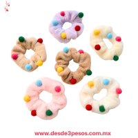 Dona de Peluche con Pompones de Colores 11 cm diametro MC26-B03