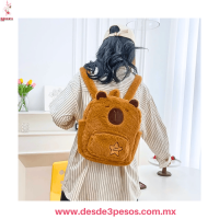 Mochila de Capibara Afelpada 2 Cierres Correa Ajustable 30 x 33 cm. 5D-32