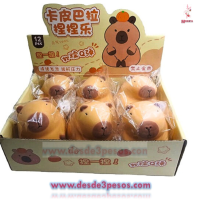 Squishi  en forma de CAPIBARA relleno de arena  8 x 5 cm.