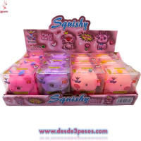 Squishi antiestres Cerdito y Reno con Relleno de masa 8.5 x 7.5 cm. Caja con 12 pza. precio por 1 pza. 