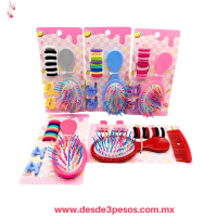 Blister de Cepillo infantil 14 x 7 cm, incluye 2 mini pinzas 3 x 3.5 cm y 10 mini ligas de licra MC26-D04