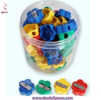 Bote con 72 pzas de Sacapuntas Ovalado en colores 2.5cm. 