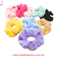 Dona de Peluche decorada con Flores de plastico en colores surtidos 25P-29