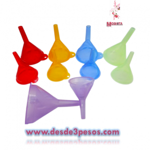 Embudo duo chico 8 x 5cm. y mediano 10 x 7cm. De plÃ¡stico en colores 