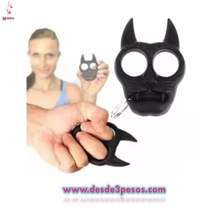 Manopla Llavero dos modelos  Gato y perro 2 Puntas Defensa Personal 2 modelos con argolla para llavero 9 x 6cm. 