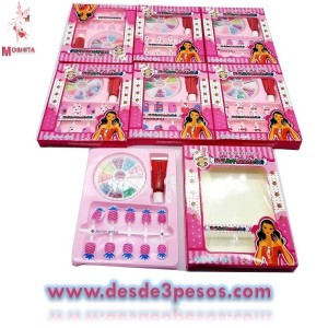 Paq. c/12 Estuche de uÃƒÂ±as carrusel con  decoracion para niÃƒÂ±a 