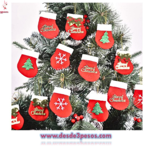 Paquete con 12 ADORNOS COLGANTES NAVIDEÑOS en forma de  Guante y Bota en  material de Fieltro acolchonado 8 x 7.5cm.