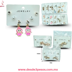 Paquete con 12 Bolsas con 3 Pares de Aretes de Acero Inoxidable en varios modelos Paquete con 12 Bolsas con 3 Pares de Aretes de Acero Inoxidable en varios modelos